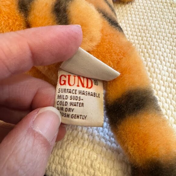 Gund Disney Classic Pooh TIGGER 10" Plush Stuffed Animal - Picture 7 of 7